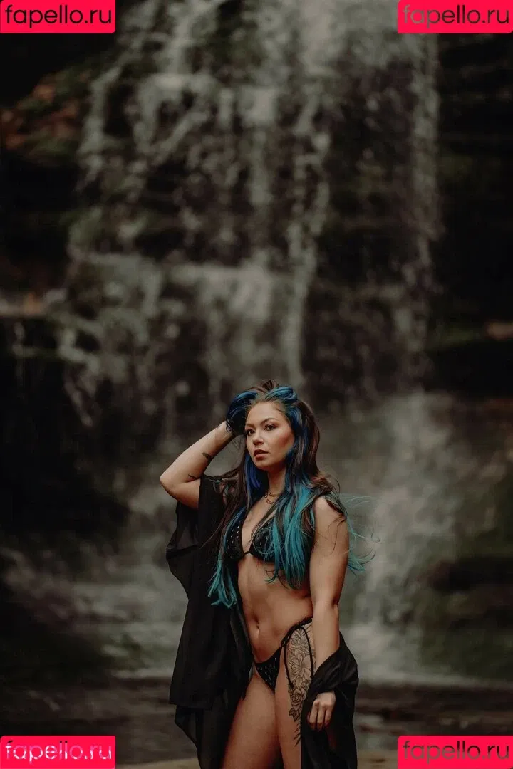 Skye Blue / Skye Dolecki / SkyeBluewrestling / Skyebyee / skye_dolecki / skyeblue_wrestling Onlyfans Photo Gallery 