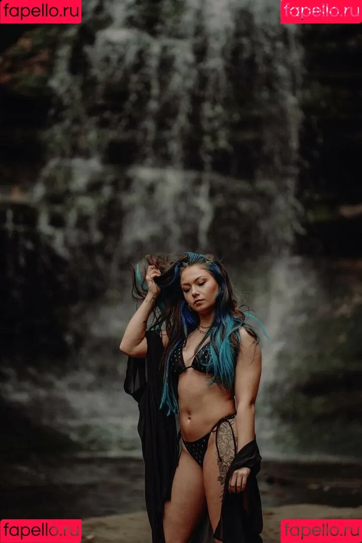 Skye Blue / Skye Dolecki / SkyeBluewrestling / Skyebyee / skye_dolecki / skyeblue_wrestling Onlyfans Photo Gallery 