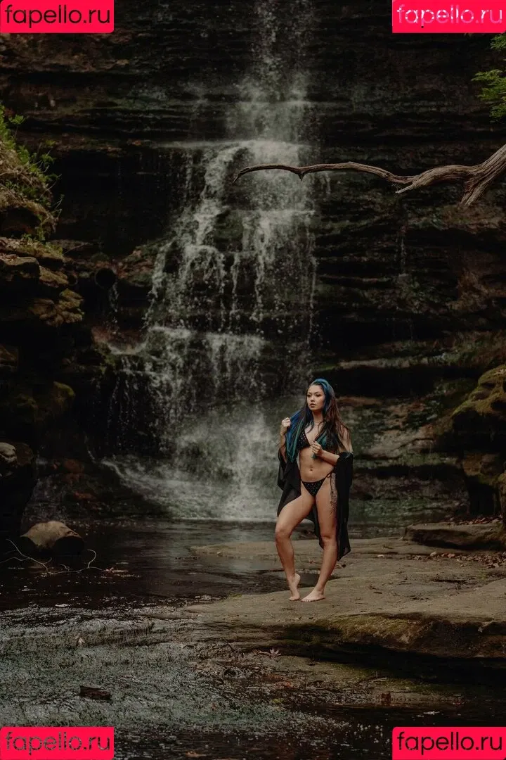 Skye Blue / Skye Dolecki / SkyeBluewrestling / Skyebyee / skye_dolecki / skyeblue_wrestling Onlyfans Photo Gallery 