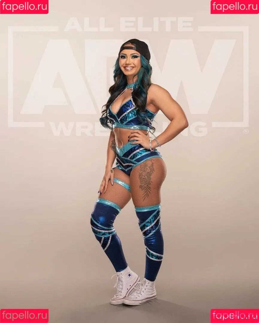 Skye Blue / Skye Dolecki / SkyeBluewrestling / Skyebyee / skye_dolecki / skyeblue_wrestling Onlyfans Photo Gallery 