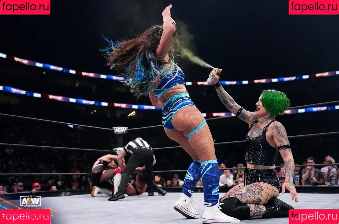 Skye Blue / Skye Dolecki / SkyeBluewrestling / Skyebyee / skye_dolecki / skyeblue_wrestling Onlyfans Photo Gallery 