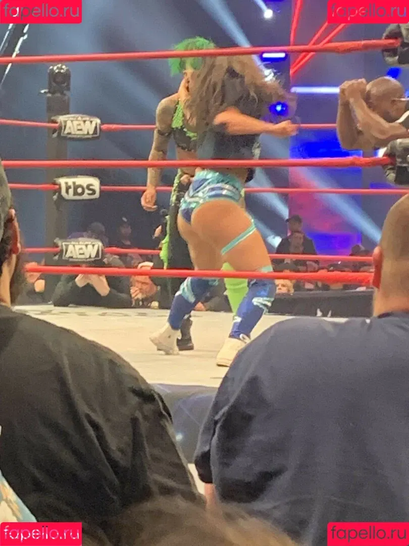 Skye Blue / Skye Dolecki / SkyeBluewrestling / Skyebyee / skye_dolecki / skyeblue_wrestling Onlyfans Photo Gallery 