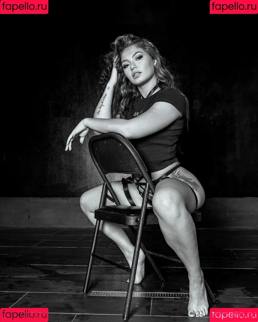 Skye Blue / Skye Dolecki / SkyeBluewrestling / Skyebyee / skye_dolecki / skyeblue_wrestling Onlyfans Photo Gallery 