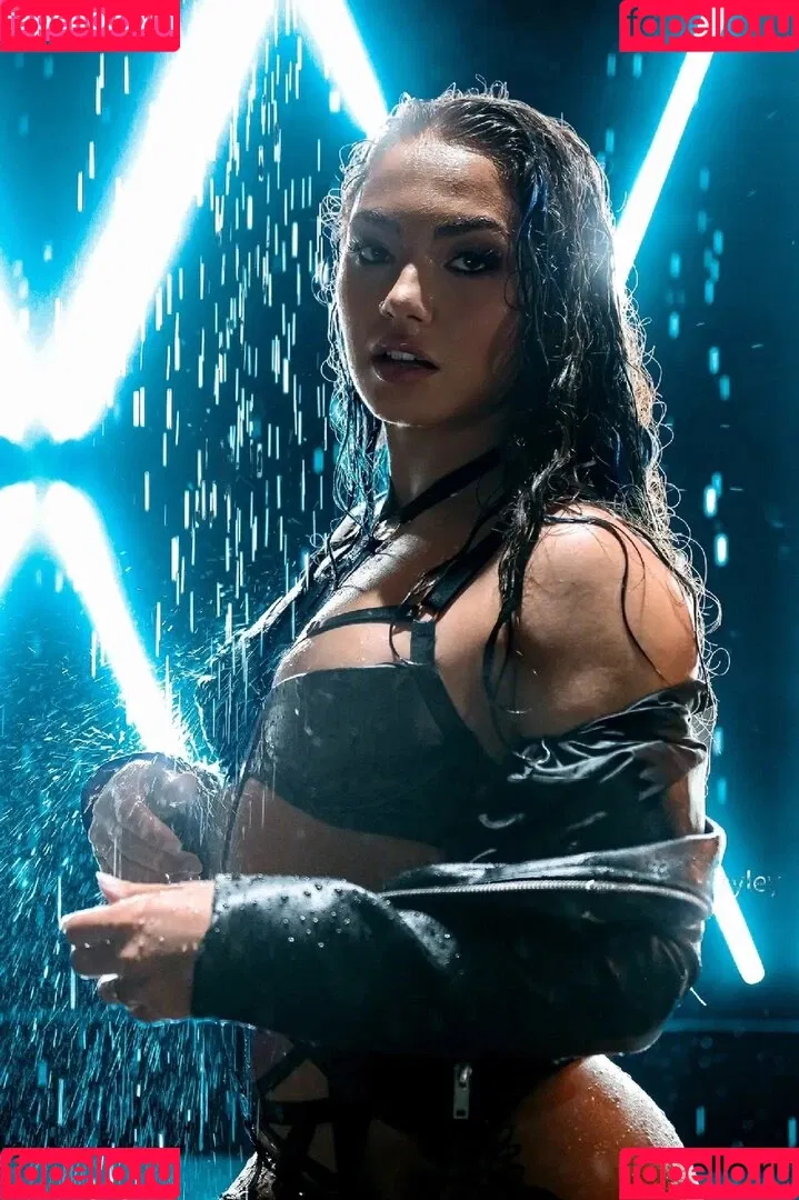 Skye Blue / Skye Dolecki / SkyeBluewrestling / Skyebyee / skye_dolecki / skyeblue_wrestling Onlyfans Photo Gallery 