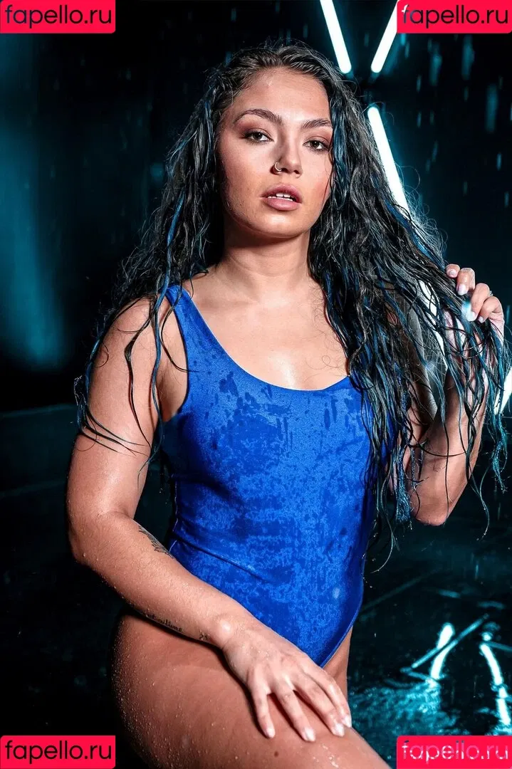 Skye Blue / Skye Dolecki / SkyeBluewrestling / Skyebyee / skye_dolecki / skyeblue_wrestling Onlyfans Photo Gallery 