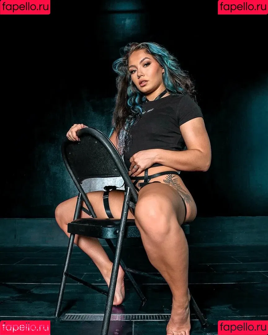 Skye Blue / Skye Dolecki / SkyeBluewrestling / Skyebyee / skye_dolecki / skyeblue_wrestling Onlyfans Photo Gallery 