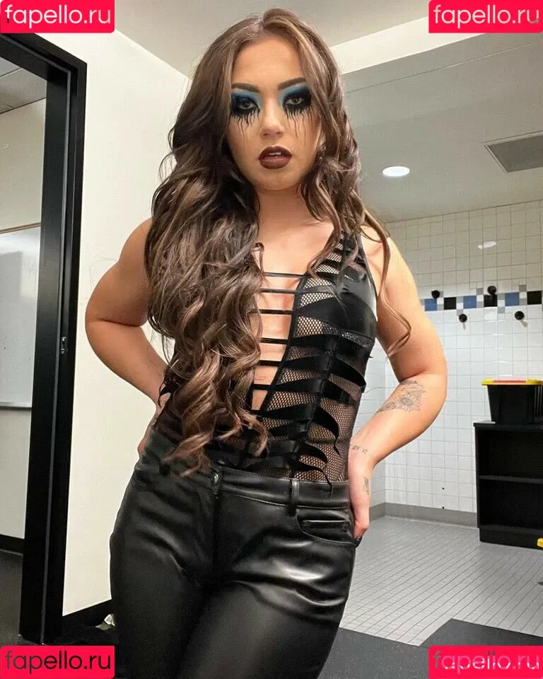 Skye Blue / Skye Dolecki / SkyeBluewrestling / Skyebyee / skye_dolecki / skyeblue_wrestling Onlyfans Photo Gallery 