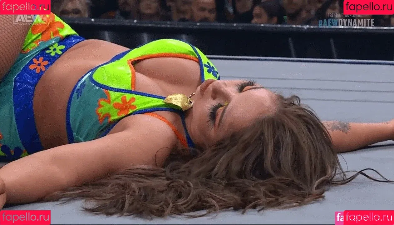 Skye Blue / Skye Dolecki / SkyeBluewrestling / Skyebyee / skye_dolecki / skyeblue_wrestling Onlyfans Photo Gallery 
