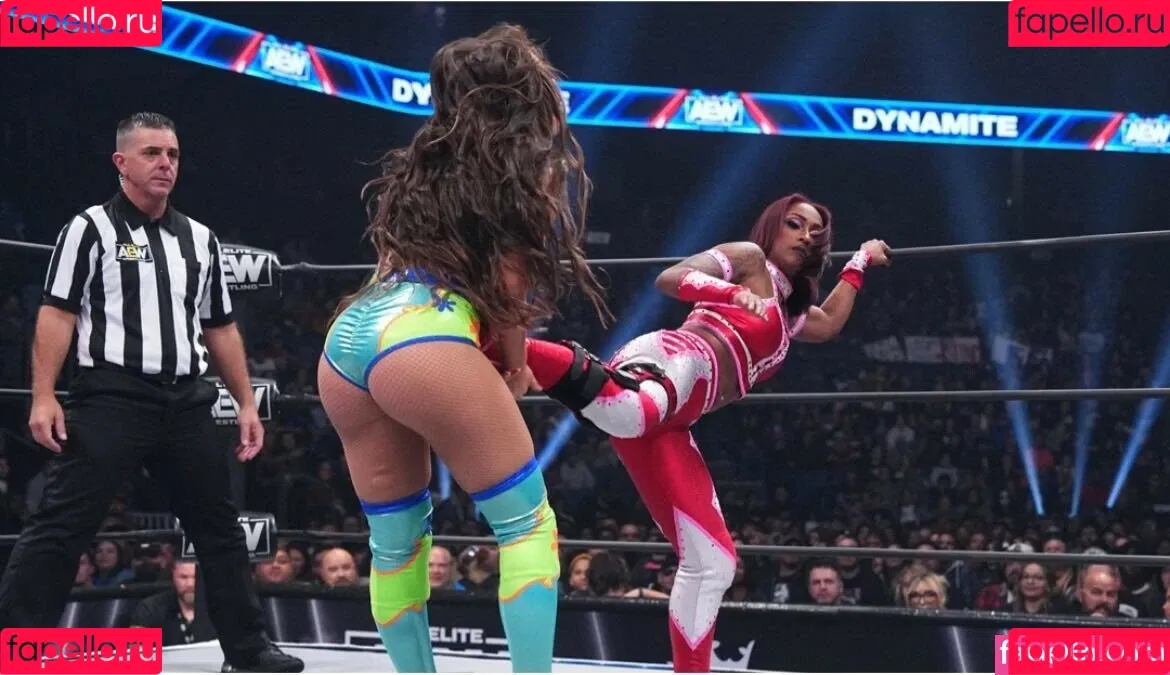 Skye Blue / Skye Dolecki / SkyeBluewrestling / Skyebyee / skye_dolecki / skyeblue_wrestling Onlyfans Photo Gallery 