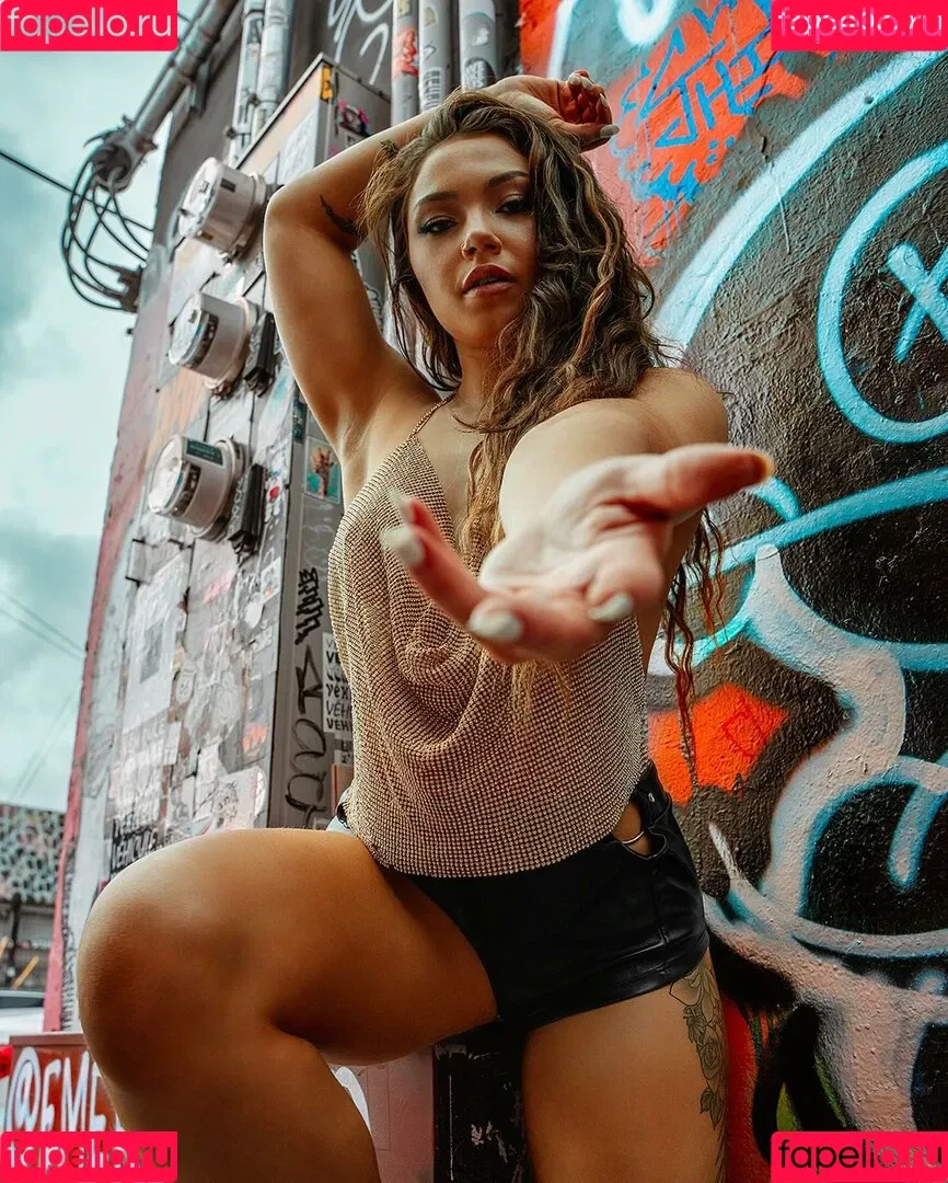 Skye Blue / Skye Dolecki / SkyeBluewrestling / Skyebyee / skye_dolecki / skyeblue_wrestling Onlyfans Photo Gallery 