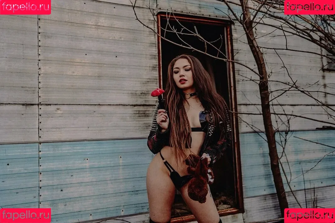 Skye Blue / Skye Dolecki / SkyeBluewrestling / Skyebyee / skye_dolecki / skyeblue_wrestling Onlyfans Photo Gallery 