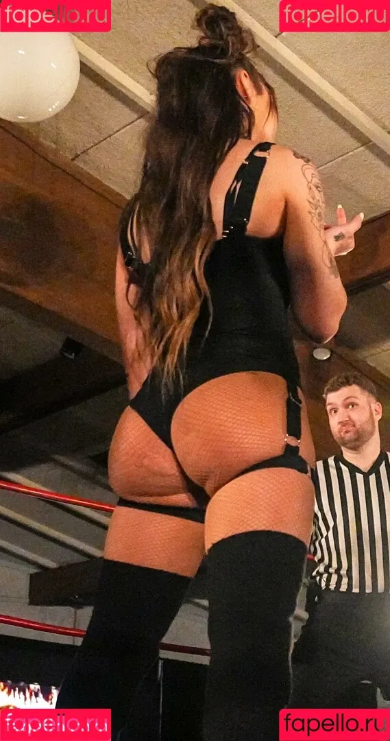 Skye Blue / Skye Dolecki / SkyeBluewrestling / Skyebyee / skye_dolecki / skyeblue_wrestling Onlyfans Photo Gallery 