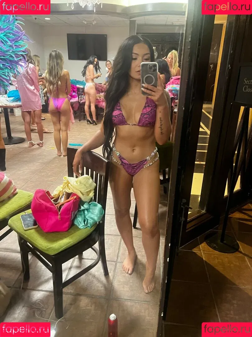 Skye Blue / Skye Dolecki / SkyeBluewrestling / Skyebyee / skye_dolecki / skyeblue_wrestling Onlyfans Photo Gallery 