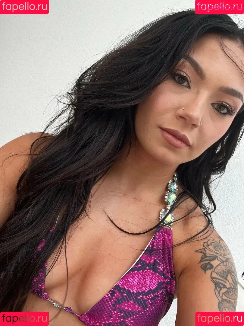 Skye Blue / Skye Dolecki / SkyeBluewrestling / Skyebyee / skye_dolecki / skyeblue_wrestling Onlyfans Photo Gallery 