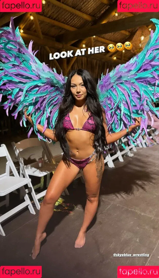 Skye Blue / Skye Dolecki / SkyeBluewrestling / Skyebyee / skye_dolecki / skyeblue_wrestling Onlyfans Photo Gallery 