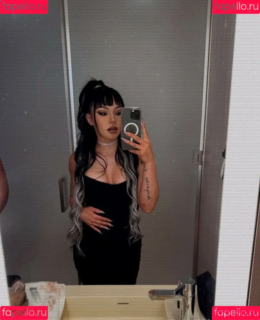 Skye Blue / Skye Dolecki / SkyeBluewrestling / Skyebyee / skye_dolecki / skyeblue_wrestling Onlyfans Photo Gallery 