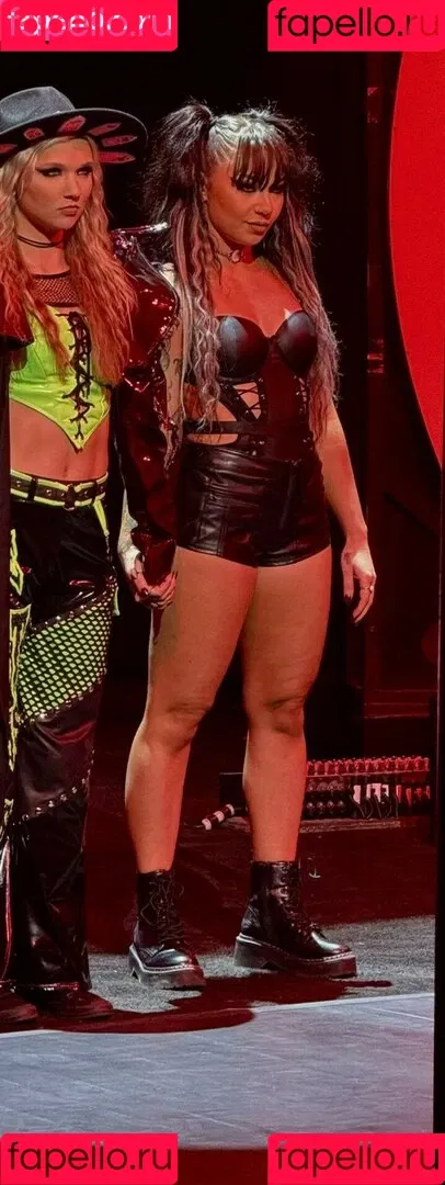 Skye Blue / Skye Dolecki / SkyeBluewrestling / Skyebyee / skye_dolecki / skyeblue_wrestling Onlyfans Photo Gallery 