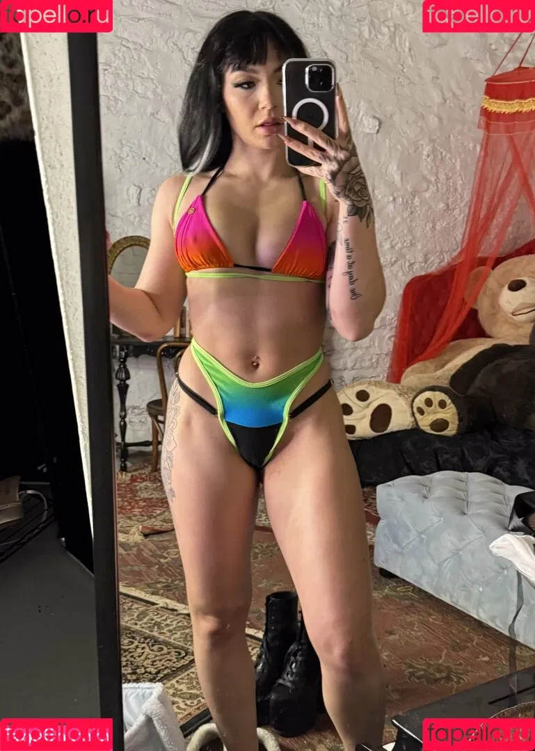 Skye Blue / Skye Dolecki / SkyeBluewrestling / Skyebyee / skye_dolecki / skyeblue_wrestling Onlyfans Photo Gallery 