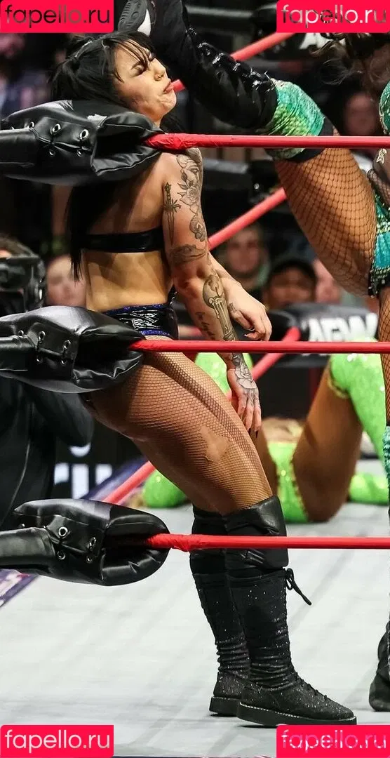 Skye Blue / Skye Dolecki / SkyeBluewrestling / Skyebyee / skye_dolecki / skyeblue_wrestling Onlyfans Photo Gallery 