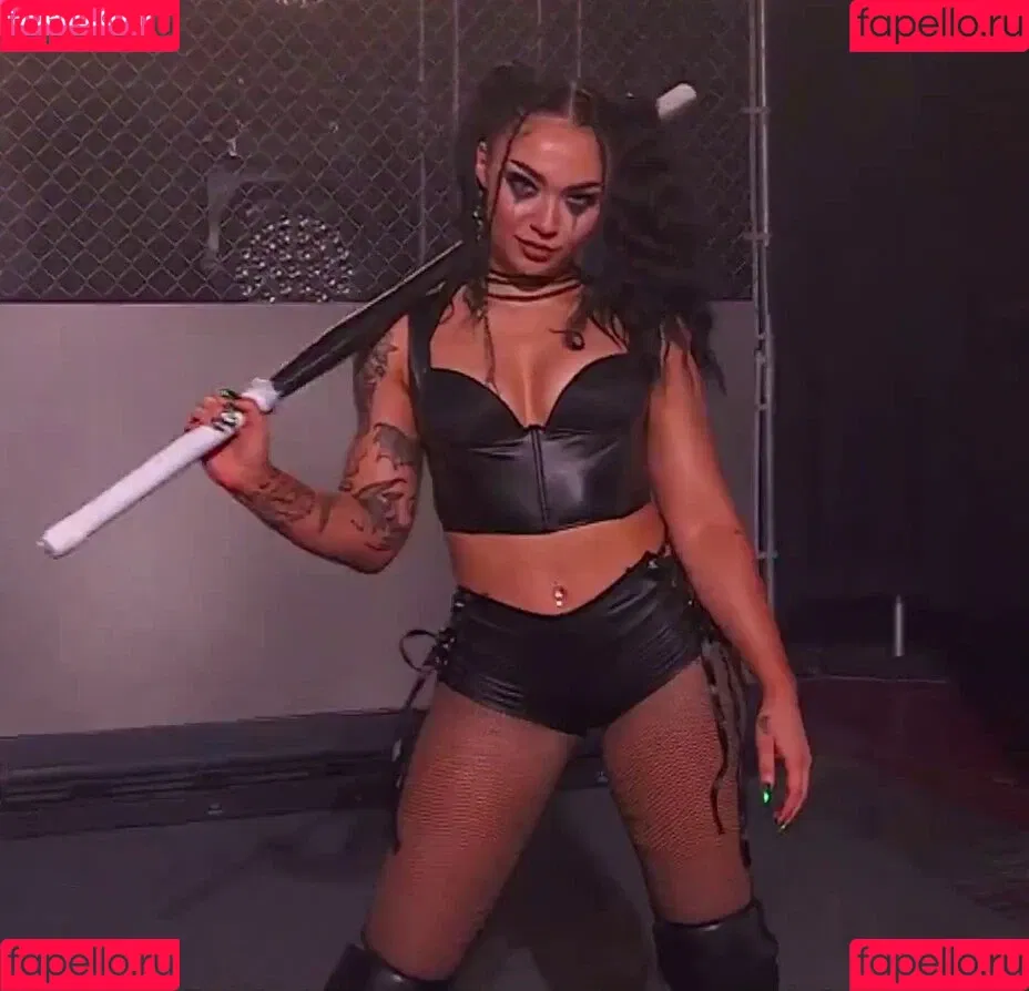 Skye Blue / Skye Dolecki / SkyeBluewrestling / Skyebyee / skye_dolecki / skyeblue_wrestling Onlyfans Photo Gallery 