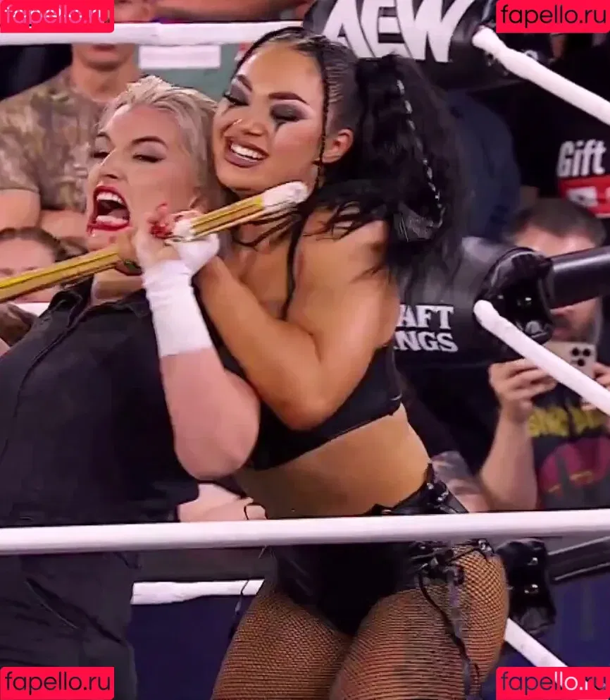 Skye Blue / Skye Dolecki / SkyeBluewrestling / Skyebyee / skye_dolecki / skyeblue_wrestling Onlyfans Photo Gallery 