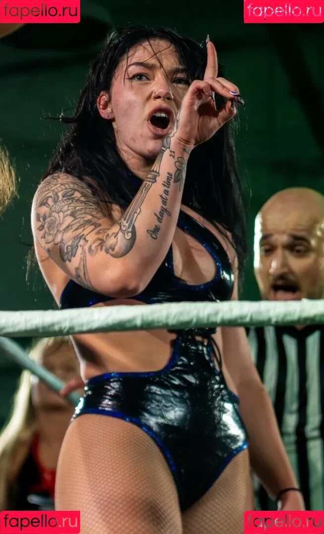 Skye Blue / Skye Dolecki / SkyeBluewrestling / Skyebyee / skye_dolecki / skyeblue_wrestling Onlyfans Photo Gallery 
