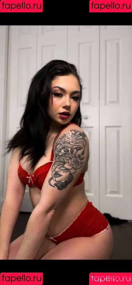 Skye Blue / Skye Dolecki / SkyeBluewrestling / Skyebyee / skye_dolecki / skyeblue_wrestling Onlyfans Photo Gallery 
