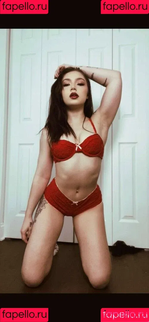 Skye Blue / Skye Dolecki / SkyeBluewrestling / Skyebyee / skye_dolecki / skyeblue_wrestling Onlyfans Photo Gallery 