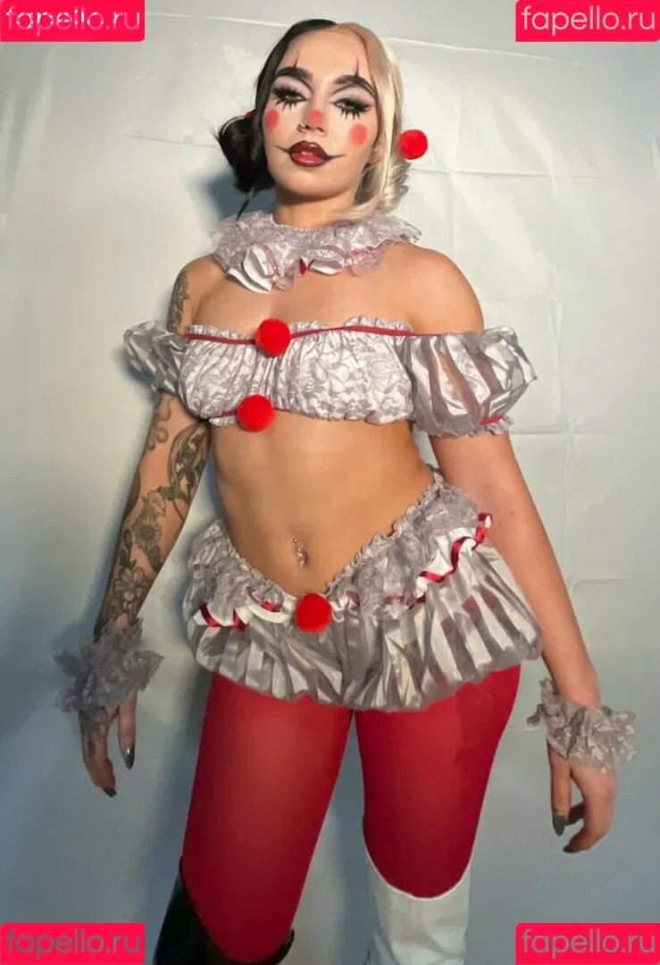 Skye Blue / Skye Dolecki / SkyeBluewrestling / Skyebyee / skye_dolecki / skyeblue_wrestling Onlyfans Photo Gallery 