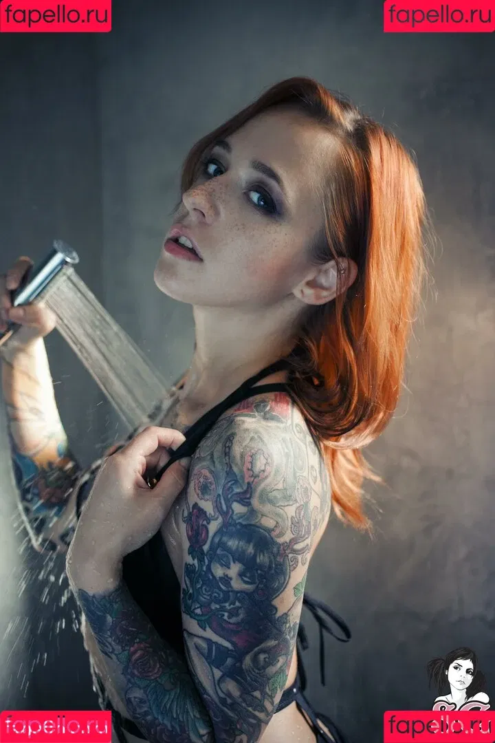 Janesinner / Yanasinner Onlyfans Photo Gallery 