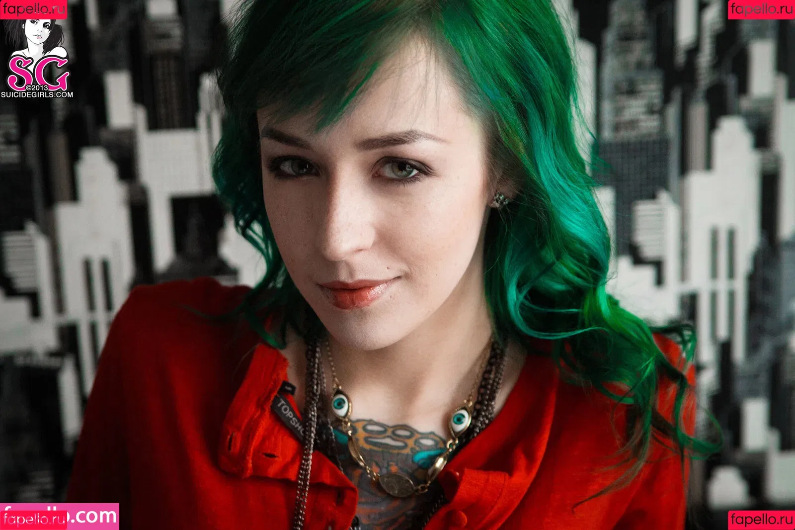 Janesinner / Yanasinner Onlyfans Photo Gallery 