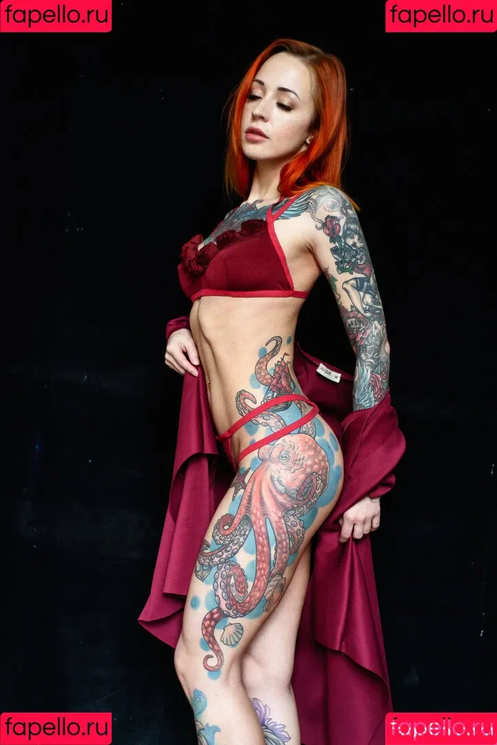 Janesinner / Yanasinner Onlyfans Photo Gallery 