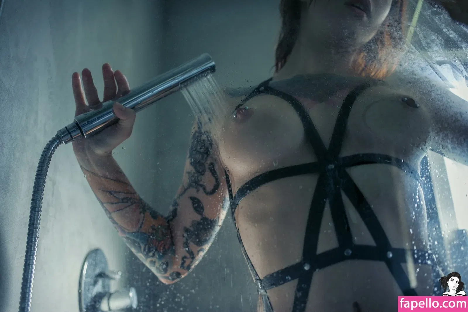 Janesinner / Yanasinner Onlyfans Photo Gallery 