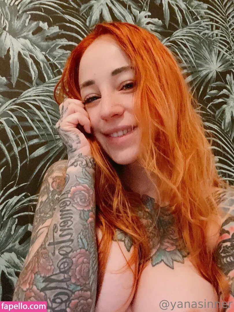 Janesinner / Yanasinner Onlyfans Photo Gallery 