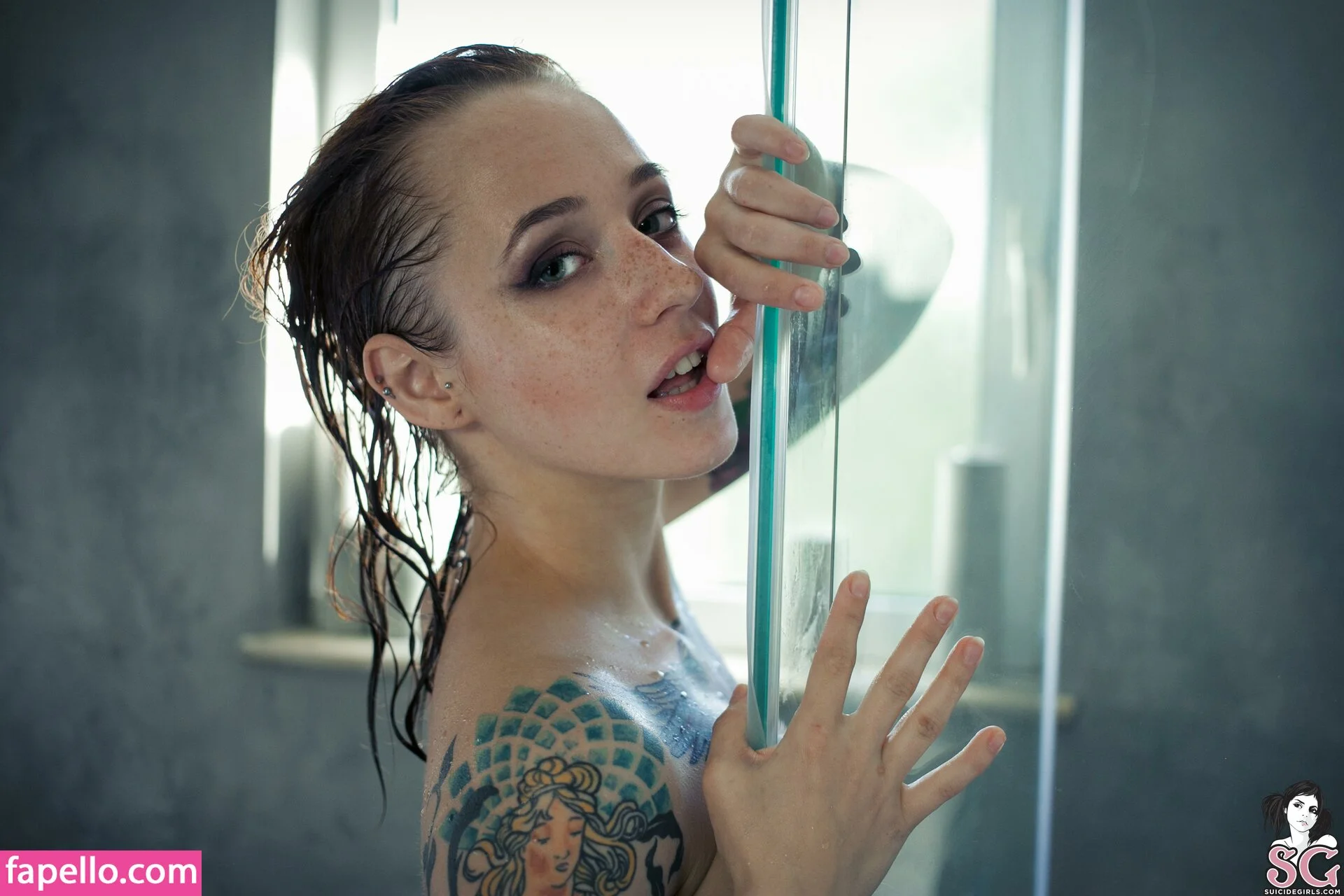 Janesinner / Yanasinner Onlyfans Photo Gallery 