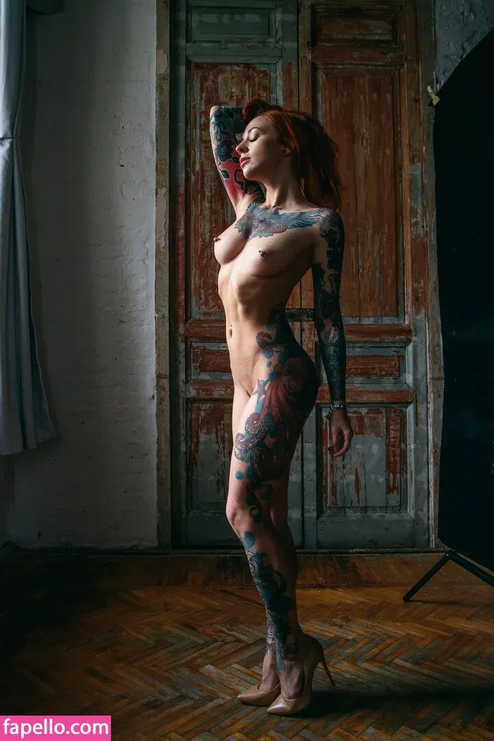 Janesinner / Yanasinner Onlyfans Photo Gallery 