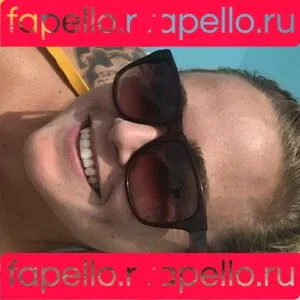 saberonstage / sabertoothicktiger Onlyfans Photo Gallery 