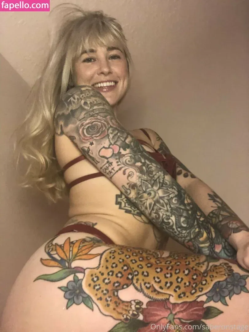 saberonstage / sabertoothicktiger Onlyfans Photo Gallery 