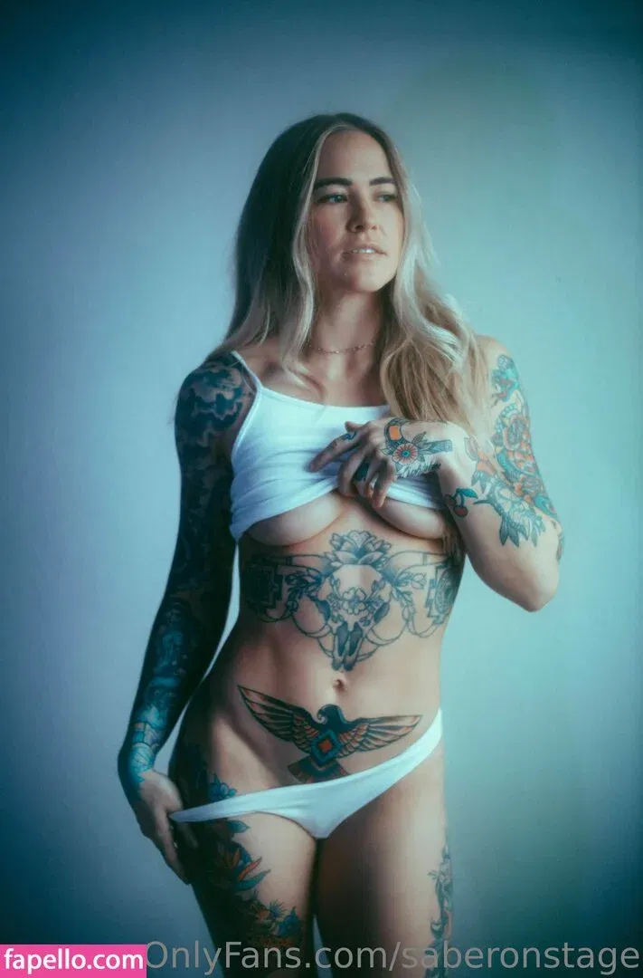 saberonstage / sabertoothicktiger Onlyfans Photo Gallery 