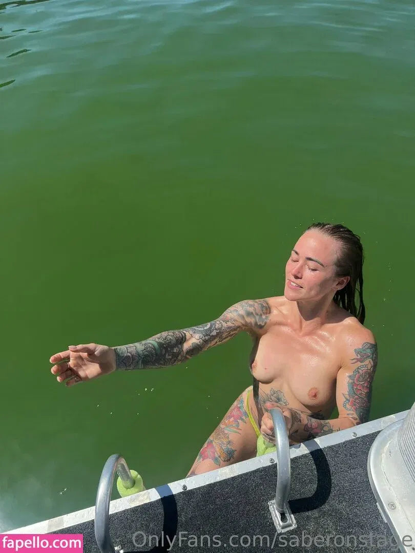 saberonstage / sabertoothicktiger Onlyfans Photo Gallery 