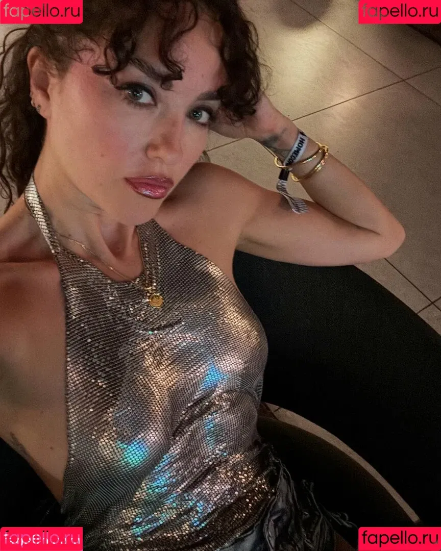 Elena Ora / elenaora Onlyfans Photo Gallery 