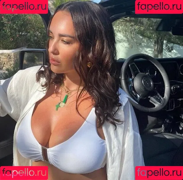 Elena Ora / elenaora Onlyfans Photo Gallery 