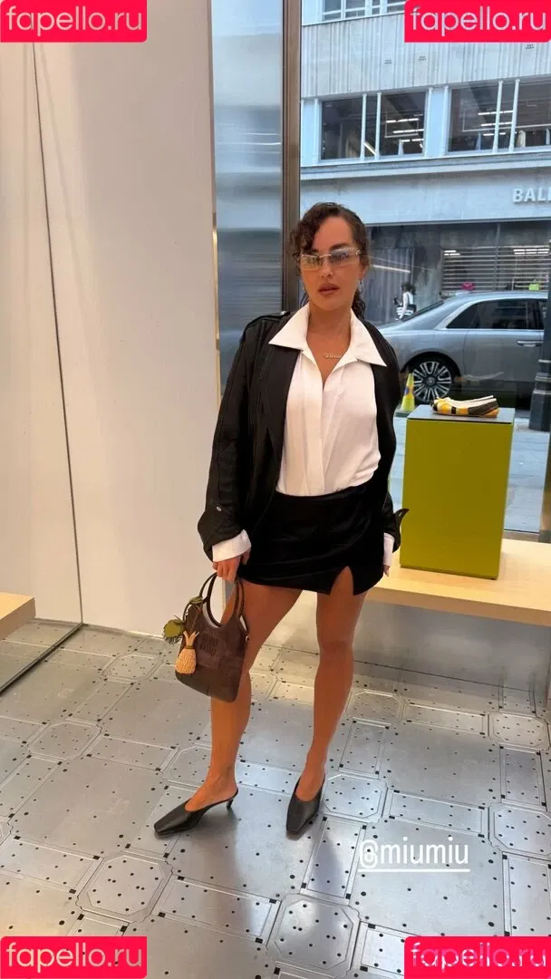 Elena Ora / elenaora Onlyfans Photo Gallery 