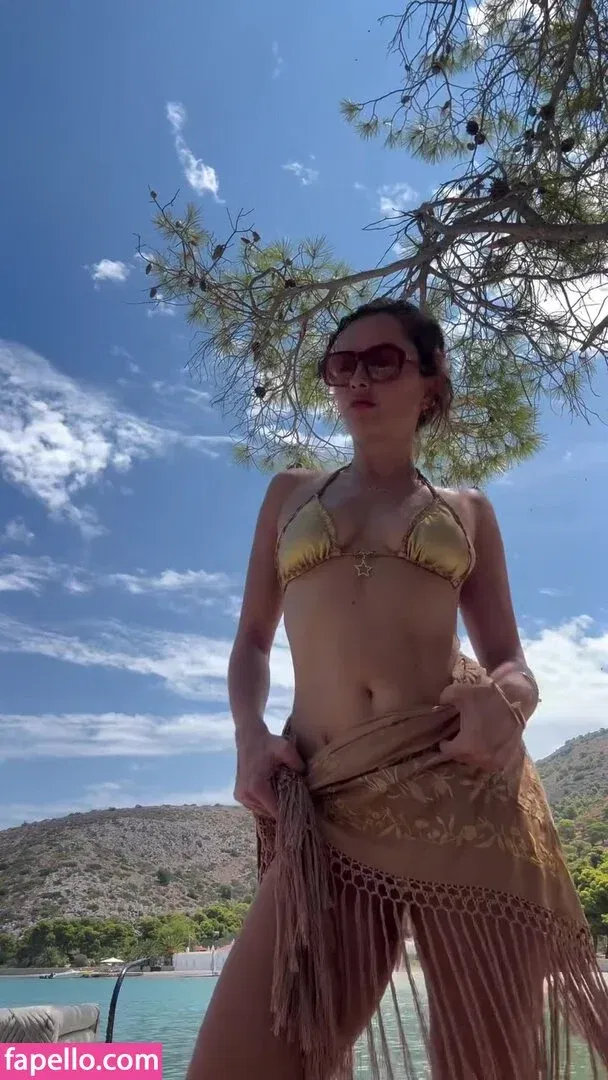 Elena Ora / elenaora Onlyfans Photo Gallery 