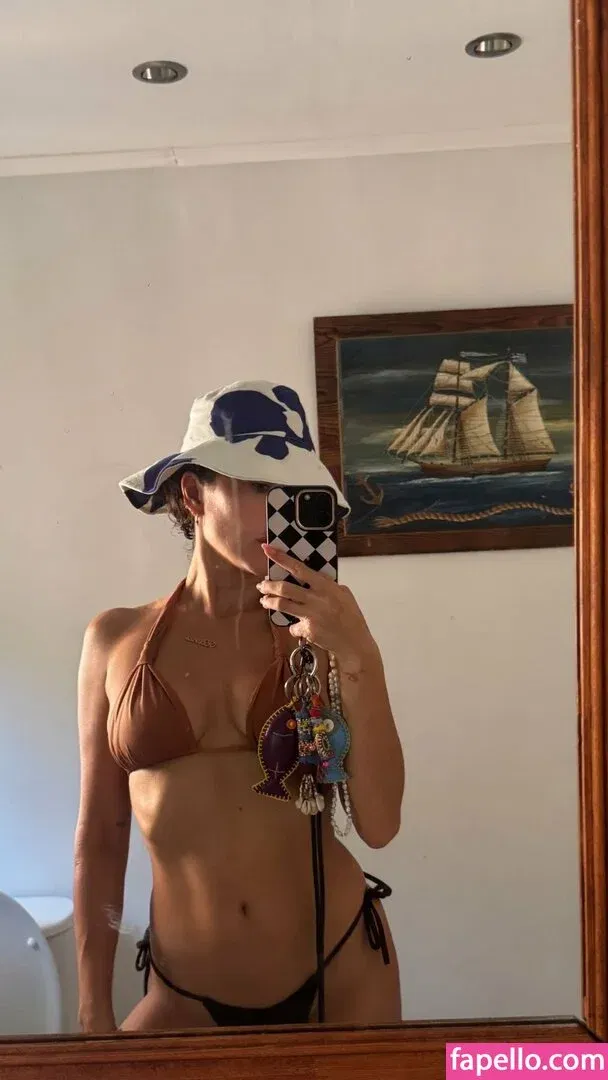 Elena Ora / elenaora Onlyfans Photo Gallery 