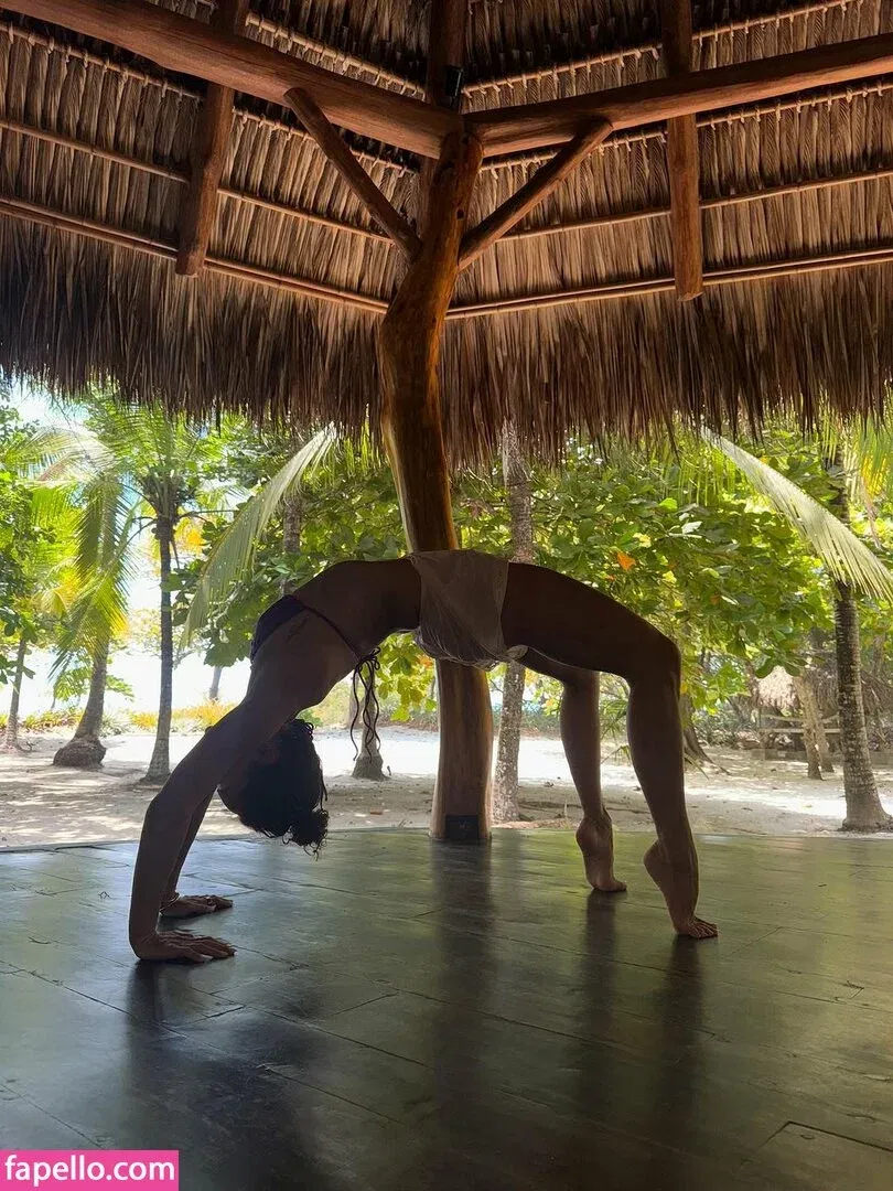 Elena Ora / elenaora Onlyfans Photo Gallery 