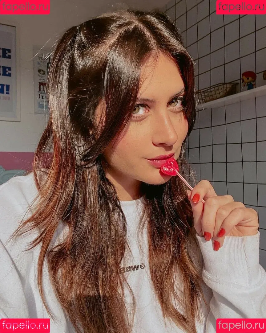 Mariana Nery / marynery / nery238 Onlyfans Photo Gallery 
