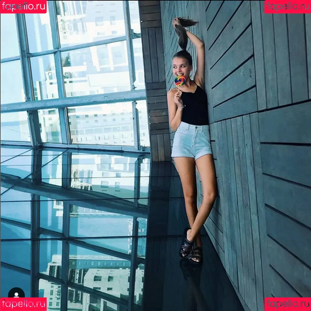 Anna Zak / annazak12 Onlyfans Photo Gallery 