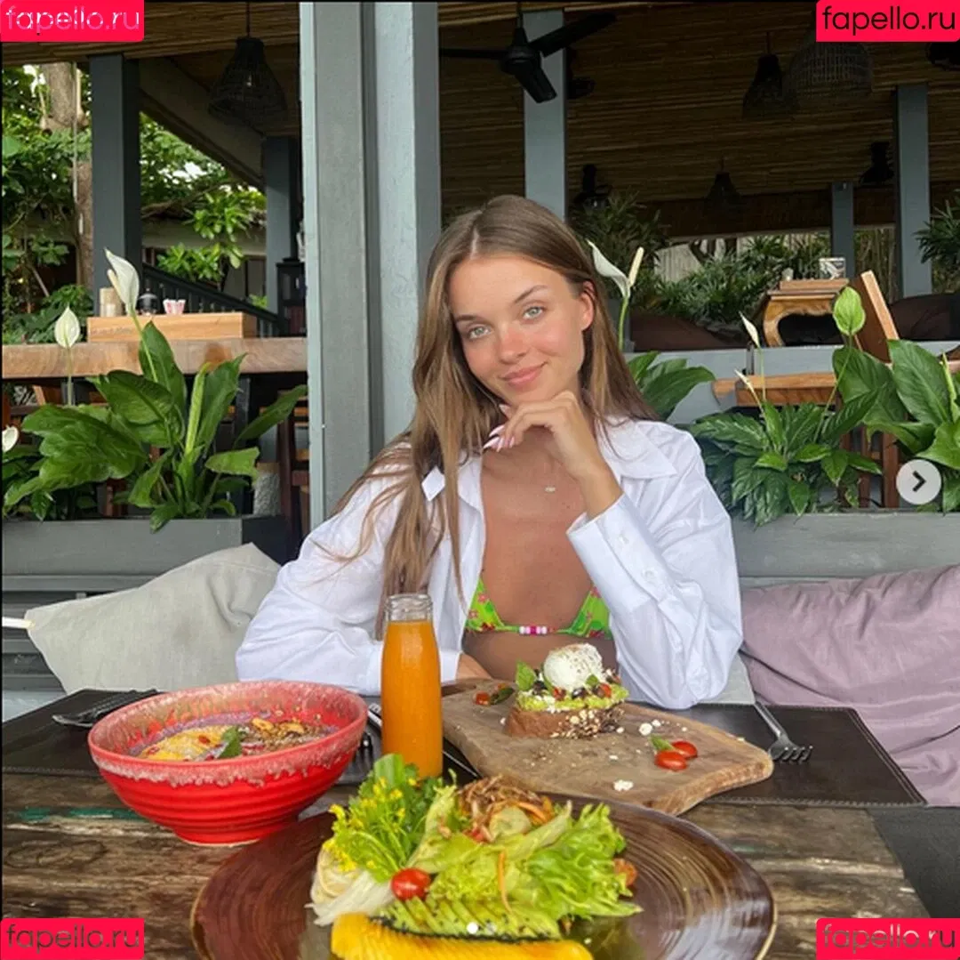 Anna Zak / annazak12 Onlyfans Photo Gallery 