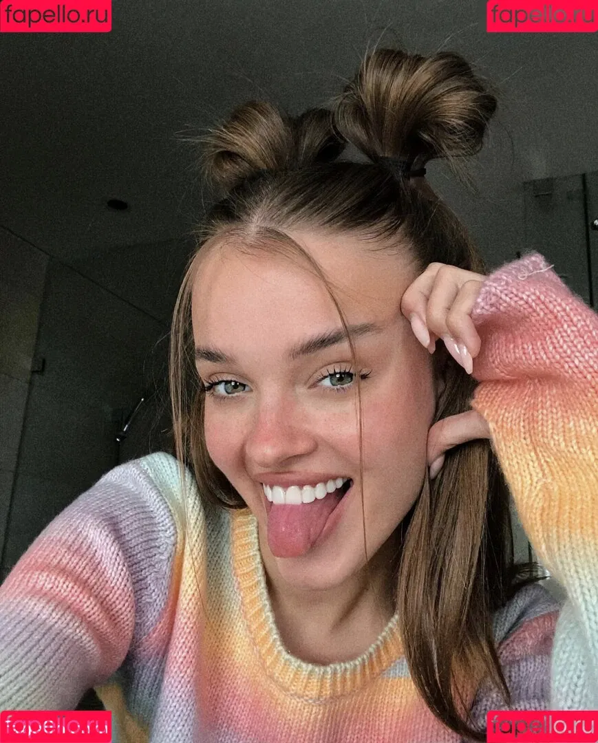 Anna Zak / annazak12 Onlyfans Photo Gallery 